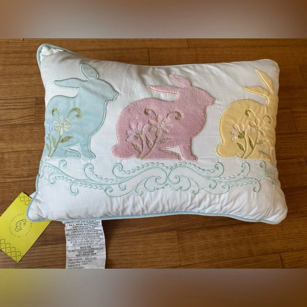 NWT Secret Celebrity White Pillow fluffy textured pastel bunnies & embroidered
